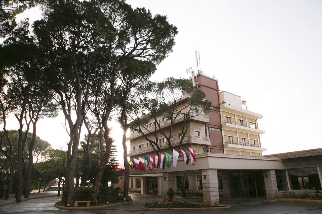 Bzommar Palace Hotel Džunija Exteriér fotografie